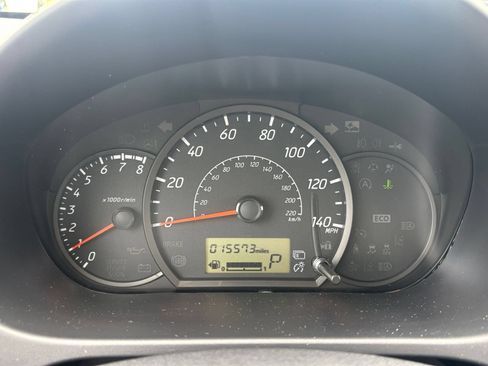 Used 2025 Kia Soul LX w/ LX Technology Package FWD image 37