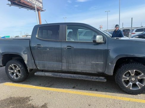 Used 2017 Chevrolet Colorado Z71 image 4