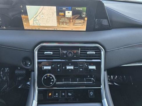 New 2025 Nissan Armada SL w/ Captain's Chari Seat Package image 11