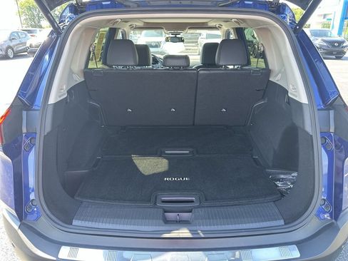 Used 2023 Nissan Rogue Platinum w/ Platinum Premium Package FWD image 30