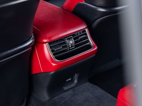 Used 2023 Lexus LS 500 F Sport image 36