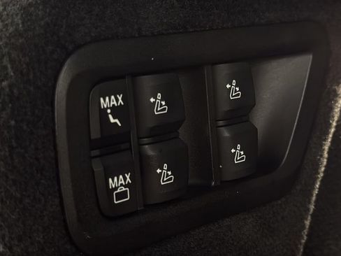 Used 2020 BMW X7 xDrive40i AWD/4WD image 8