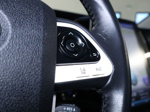 Used 2018 Toyota Prius Prime Premium image 21