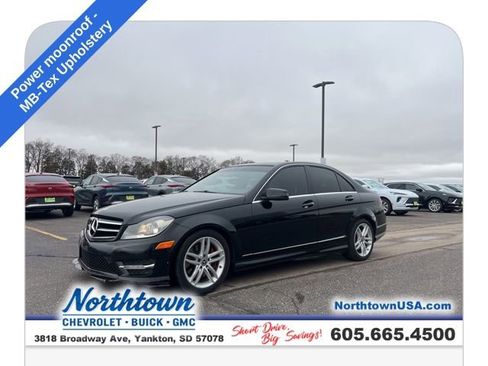 Used 2014 Mercedes-Benz C 300 4MATIC Sedan image 1