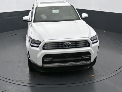 Used 2025 Toyota 4Runner Limited image 34