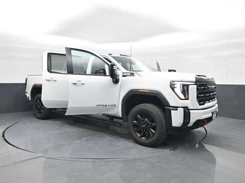 Used 2024 GMC Sierra 2500 AT4 w/ AT4 Premium Plus Package image 47