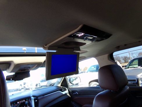 Used 2015 Chevrolet Tahoe LTZ image 9