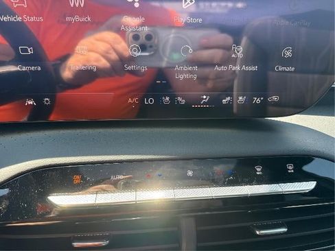 New 2026 Buick Enclave Avenir w/ Super Cruise Package AWD/4WD image 16