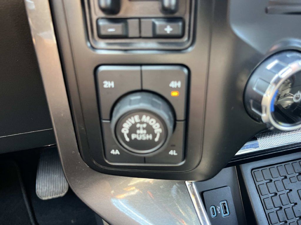 Used 2023 Ford F150 Lariat w/ Equipment Group 502A High AWD/4WD image 43
