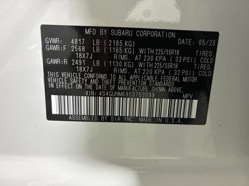 Certified 2025 Subaru Crosstrek 2.5i Limited w/ Crosstrek Mirror Package image 22