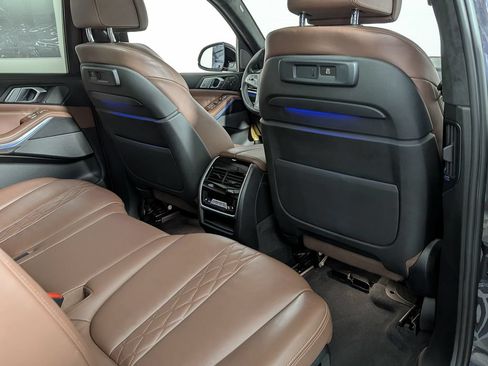 Used 2020 BMW X7 xDrive40i w/ Executive Package AWD/4WD image 47