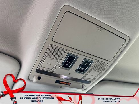 Used 2020 Land Rover Defender 110 HSE image 33