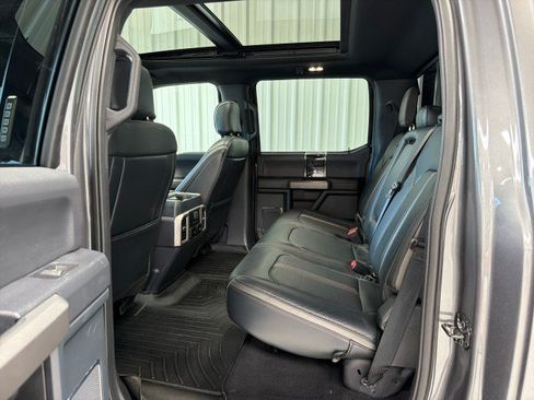 Used 2022 Ford F250 Platinum AWD/4WD image 15