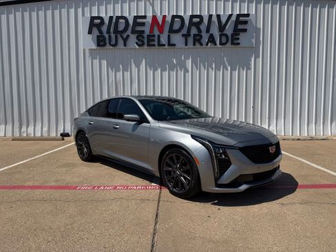 Used 2026 Cadillac CT5 Sport RWD image 9