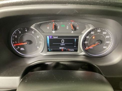 Used 2017 GMC Acadia SLE image 30