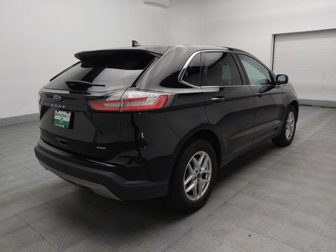 Used 2023 Ford Edge SEL image 9