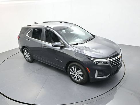 Used 2022 Chevrolet Equinox Premier FWD image 36