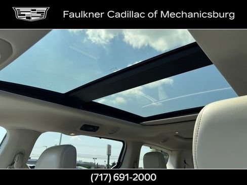Used 2020 Chrysler Pacifica Limited w/ Advanced Safetytec Group FWD image 26