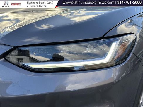 Used 2024 Honda HR-V LX image 12