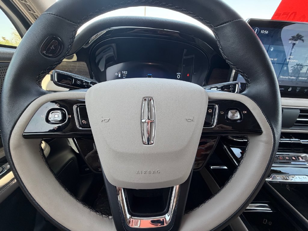 New 2025 Lincoln Corsair Grand Touring w/ Equipment Group 301A AWD/4WD image 10