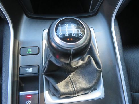 Used 2018 Honda Accord Sport image 27