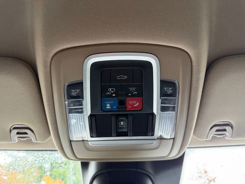 Used 2019 RAM 2500 Laramie image 30