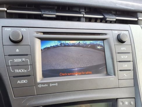 Used 2013 Toyota Prius Three image 21