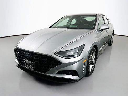 Used 2021 Hyundai Sonata SEL image 3