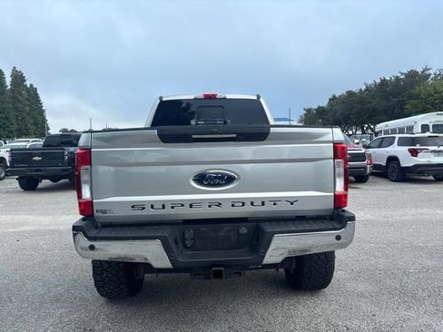 Used 2019 Ford F250 Lariat w/ Lariat Ultimate Package AWD/4WD image 6