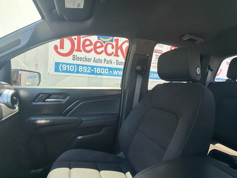 Used 2023 Chevrolet Colorado LT RWD image 29