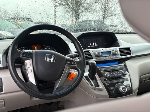 Used 2011 Honda Odyssey Touring image 13