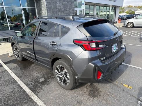 Used 2024 Subaru Crosstrek 2.0i Premium AWD/4WD image 5