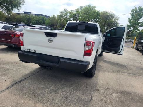 Used 2019 Nissan Titan S RWD image 29