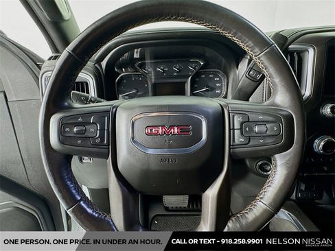 Used 2022 GMC Sierra 2500 AT4 image 10