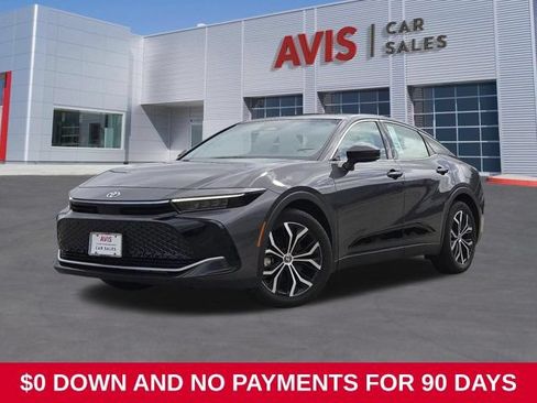 Used 2024 Toyota Crown AWD/4WD image 1
