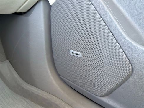 Used 2021 Cadillac XT6 Premium Luxury image 21