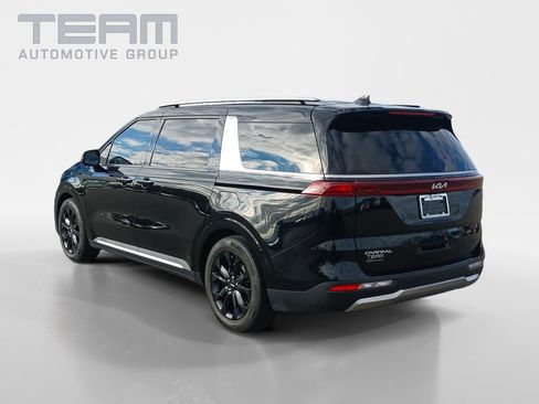 Used 2024 Kia Carnival SX image 5