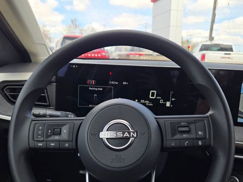 New 2026 Nissan Kicks S FWD image 27