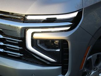 Used 2025 Chevrolet Suburban Premier video 2