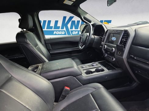 Used 2021 Ford Expedition XLT image 15
