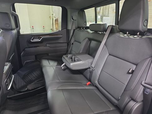 New 2026 GMC Sierra 1500 Elevation w/ Elevation Premium Package AWD/4WD image 13