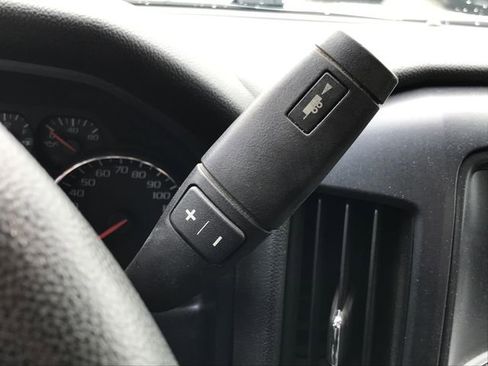Used 2015 Chevrolet Silverado 1500 W/T RWD image 8