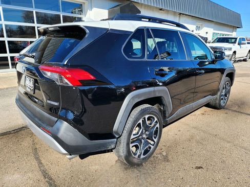 Used 2019 Toyota RAV4 Adventure w/ Cold Weather Package AWD/4WD image 8