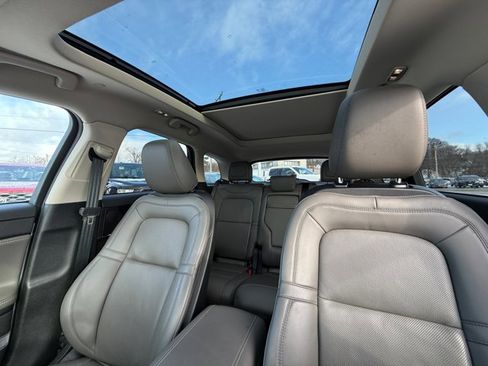 Used 2024 Lincoln Corsair Reserve w/ Equipment Group 201A image 20