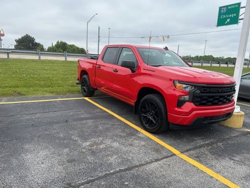 Used 2023 Chevrolet Silverado 1500 Custom w/ LPO, Dark Essentials Package AWD/4WD image 2