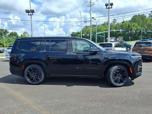 New 2026 Jeep Grand Wagoneer Summit AWD/4WD image 2