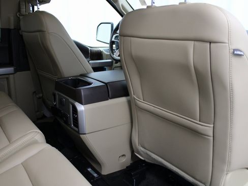 Used 2018 Ford F150 Lariat w/ Equipment Group 501A Mid image 21