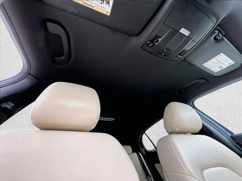 Used 2018 Mercedes-Benz GLA 250 4MATIC image 17