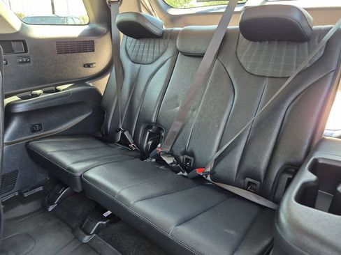 Used 2024 Hyundai Palisade Limited AWD/4WD image 15