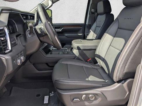 New 2026 GMC Sierra 2500 Denali w/ Denali Reserve Package image 4